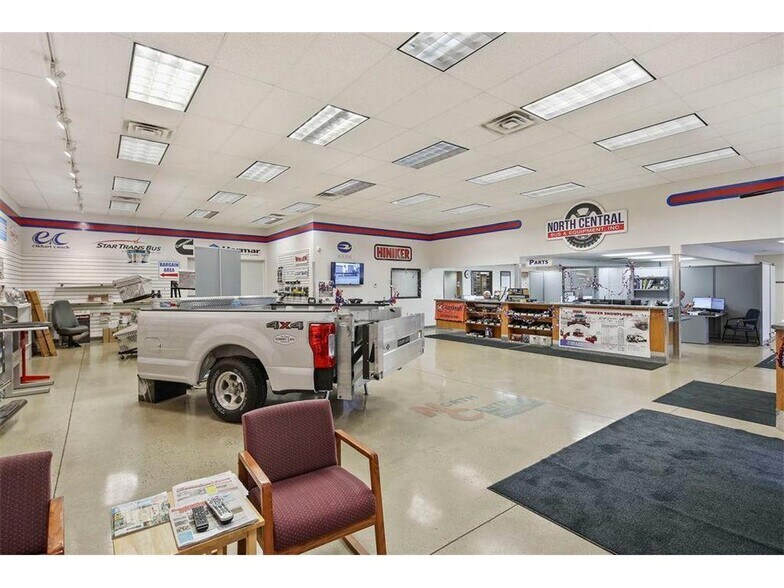 More Photos Of 2629 Clearwater Rd, Saint Cloud Warehouse For Sale