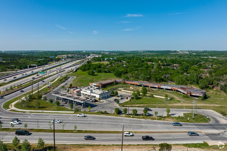 More Photos Of 6000 FM 969 Rd, Austin Convenience Store For Lease