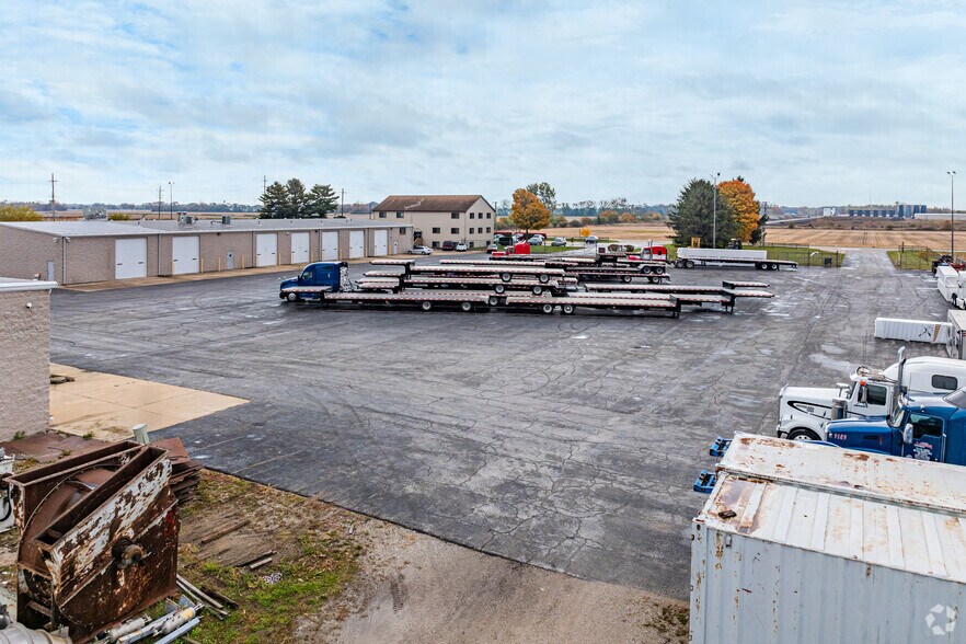 More Photos Of 7180 E Reed Rd, Coal City Industrial For Sale