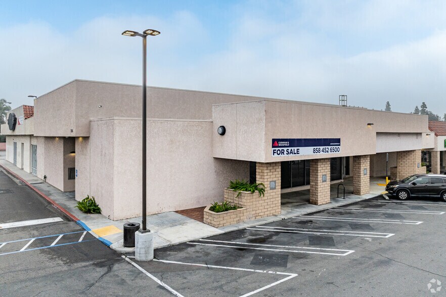 Primary Photo Of 2516 E Chapman Ave, Fullerton Bank For Sale