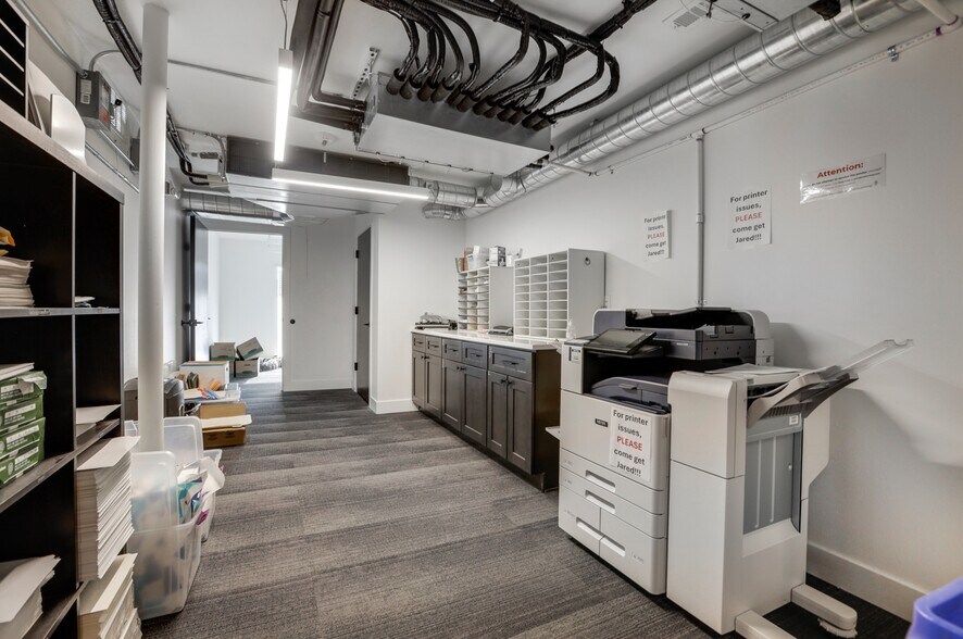 More Photos Of 4260 E Evans Ave, Denver Office For Sale