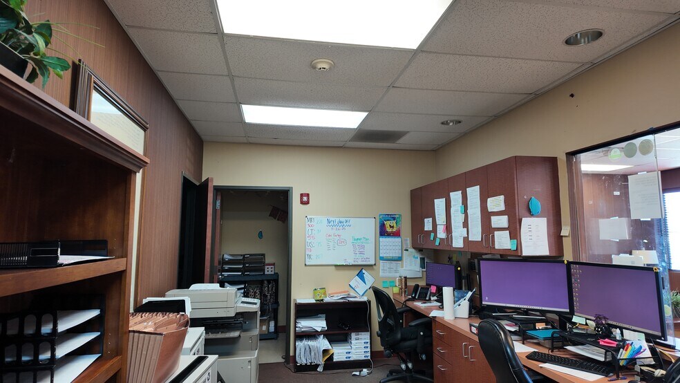 More Photos Of 2401 FM 646, Dickinson Medical For Sale