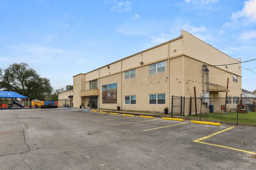 More Photos Of 321 S Dorgenois St, New Orleans Schools For Sale