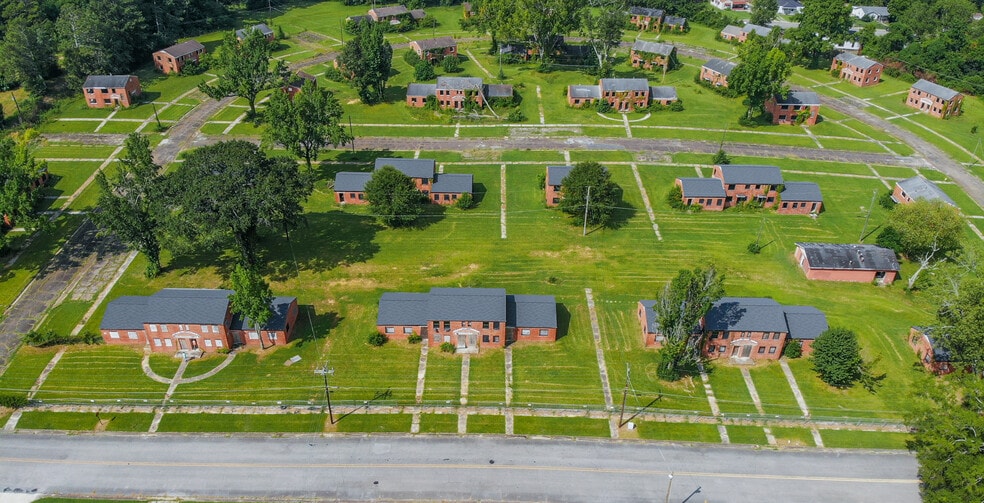 More Photos Of 101 Hillside Cir, Gadsden Apartments For Sale