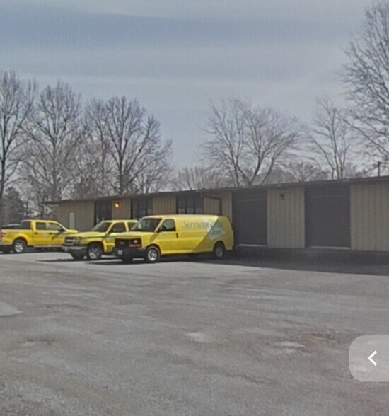 More Photos Of 9966 Samuel Rd, Carterville Self Storage For Sale