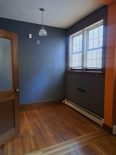 More Photos Of 226 W State St, Trenton Medical For Sale