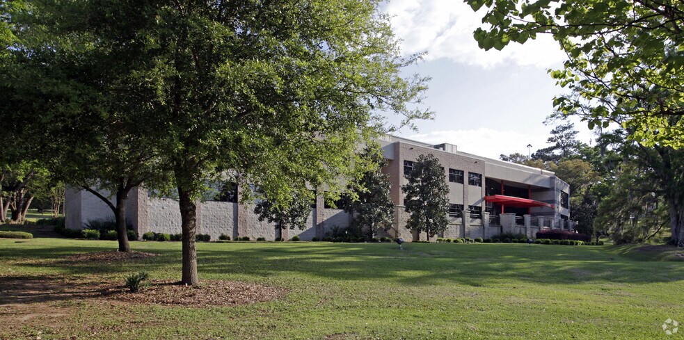 More Photos Of 1700 Summit Lake Dr, Tallahassee Office For Lease