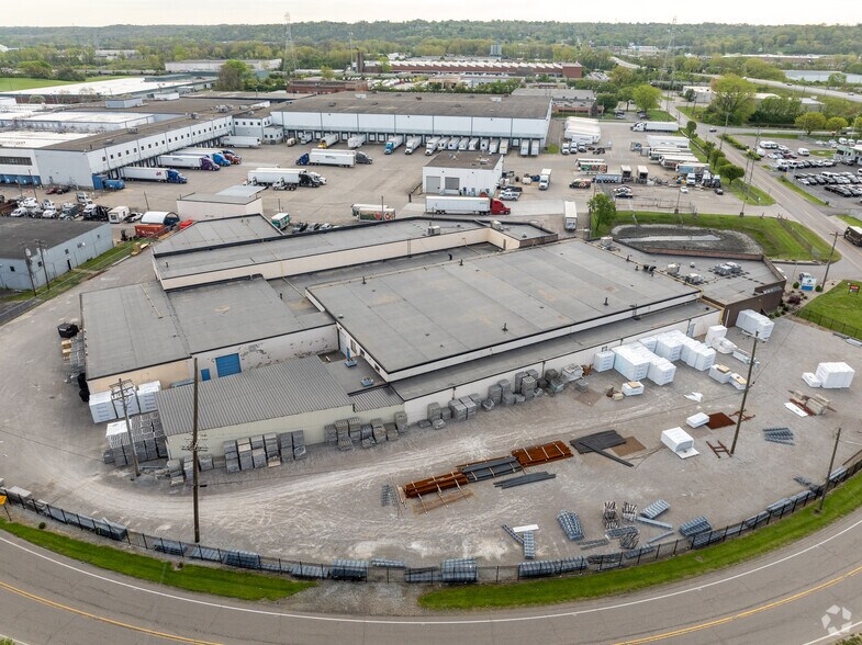 More Photos Of 10400 Evendale Dr, Evendale Warehouse For Lease