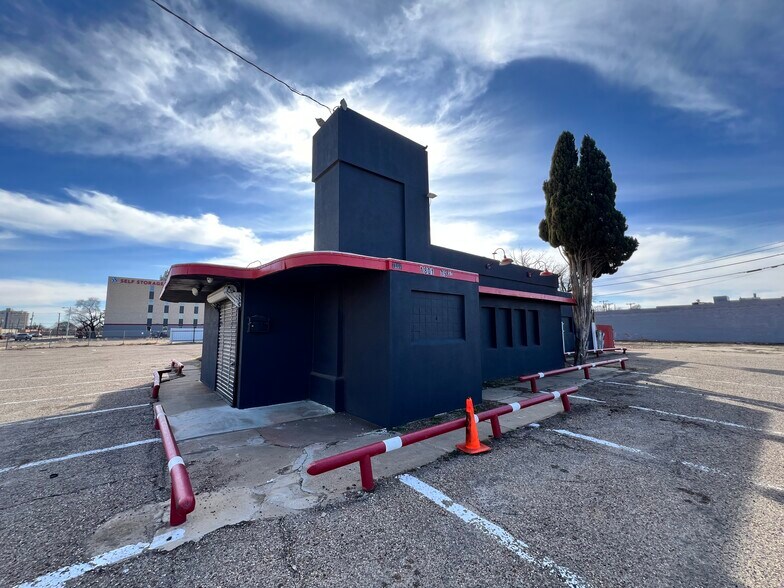 More Photos Of 1801 19th St, Lubbock General Retail For Sale