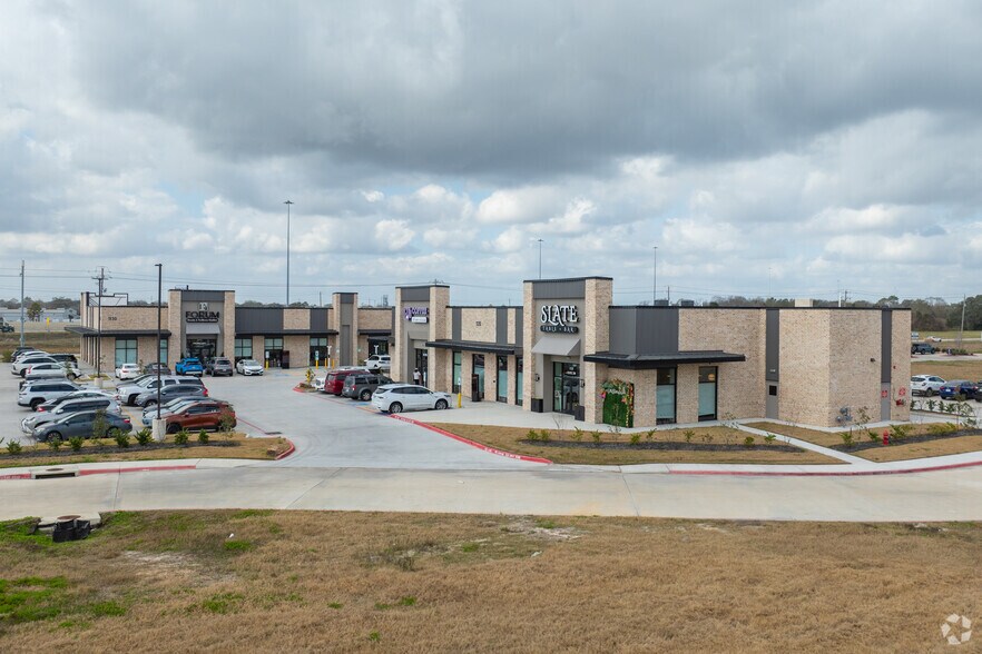 More Photos Of 1120 Grand Oak Blvd, League City Unknown For Lease