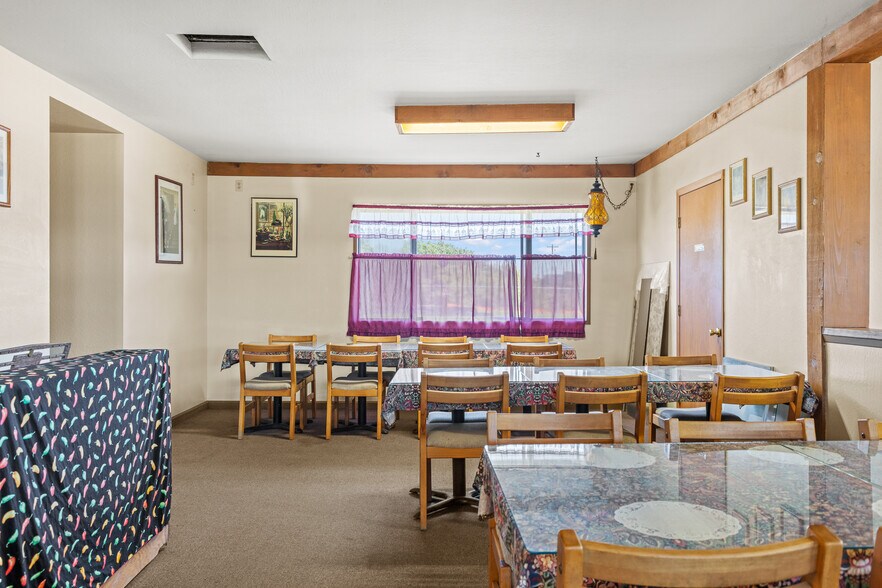 More Photos Of 1455 Oregon ave, Bandon General Retail For Sale