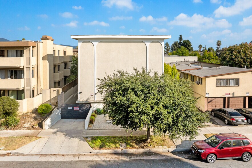 More Photos Of 160 S Michigan Ave, Pasadena Apartments For Sale