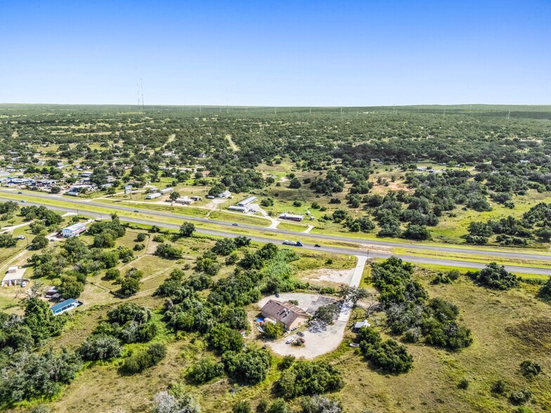 More Photos Of 8453 US Highway 181 N, Floresville Restaurant For Sale