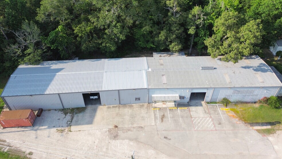 More Photos Of 18083 FM 1314 Rd, Conroe Warehouse For Lease