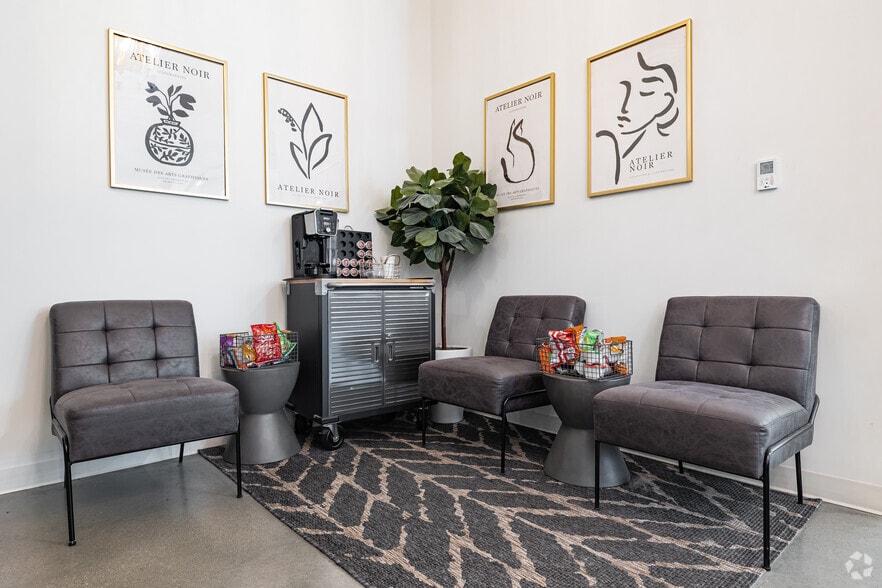 More Photos Of 11978 S 700 E, Draper Office Residential For Lease