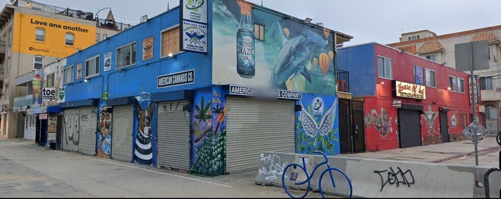 Primary Photo Of 1313 Ocean Front Walk, Venice Apartments For Lease