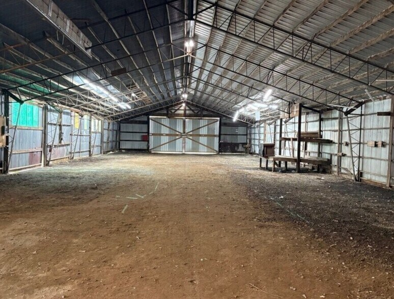 More Photos Of 2020 Chambersburg Rd, Gettysburg Warehouse For Lease
