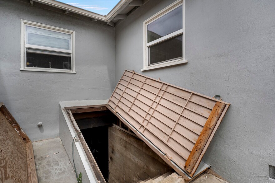 More Photos Of 1966 Almaden Rd, San Jose Land For Sale