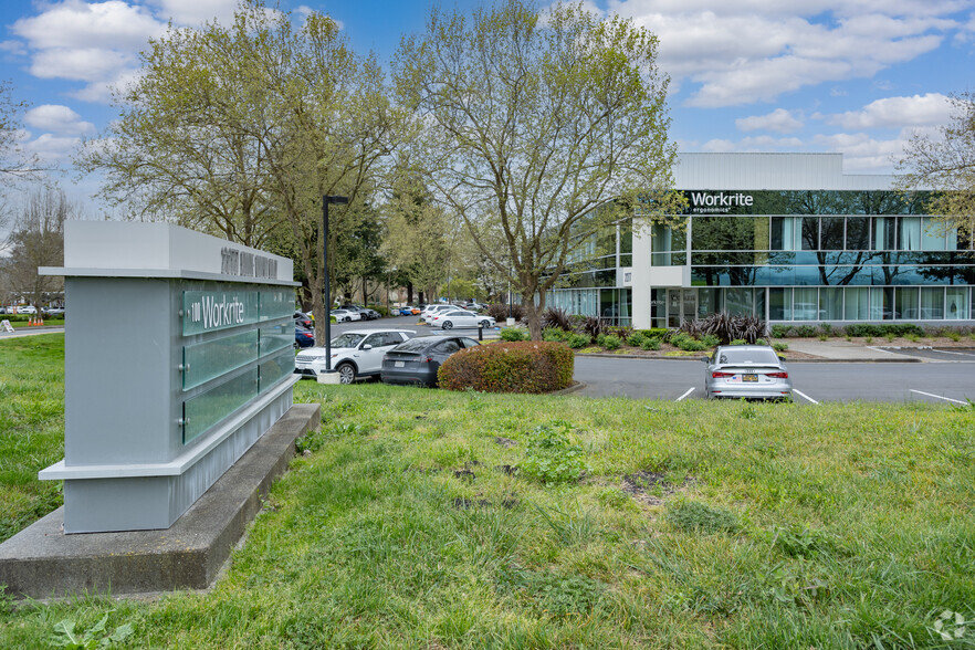 Primary Photo Of 2277 Pine View Way, Petaluma Warehouse For Lease