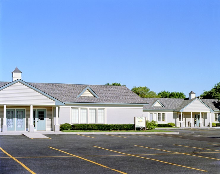 More Photos Of 1415-1421 E 12 Mile Rd, Madison Heights Unknown For Lease