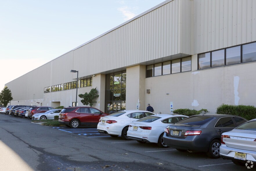 More Photos Of 1500 Rahway Ave, Avenel Industrial For Sale