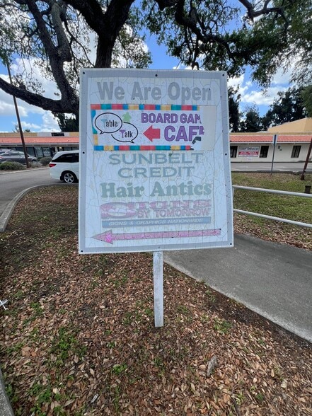 More Photos Of 3915-4105 Cortez Rd, Bradenton General Retail For Lease