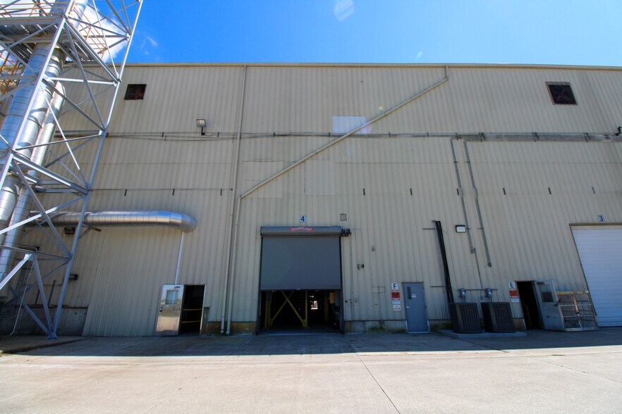 More Photos Of 6059 159th St, Galva Food Processing For Sale