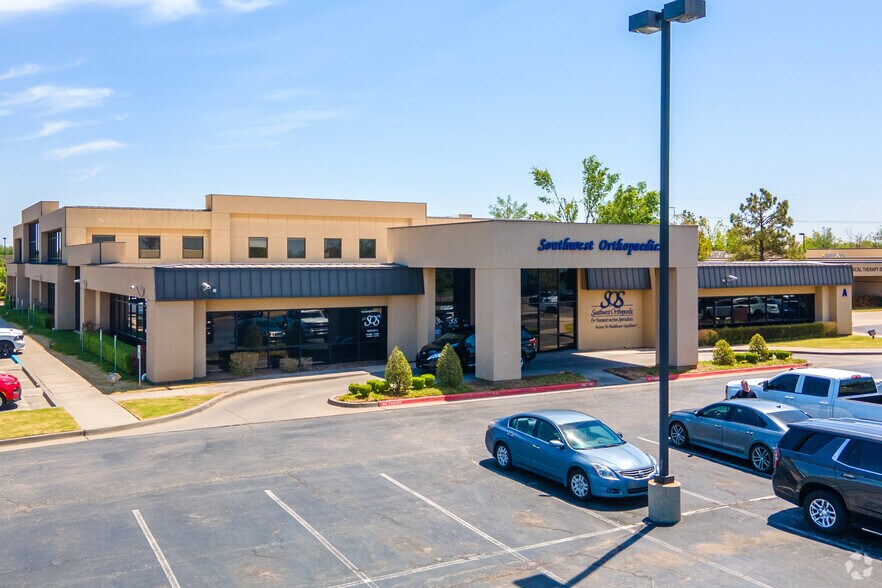 More Photos Of 8100 S Walker Ave, Oklahoma City Medical For Lease