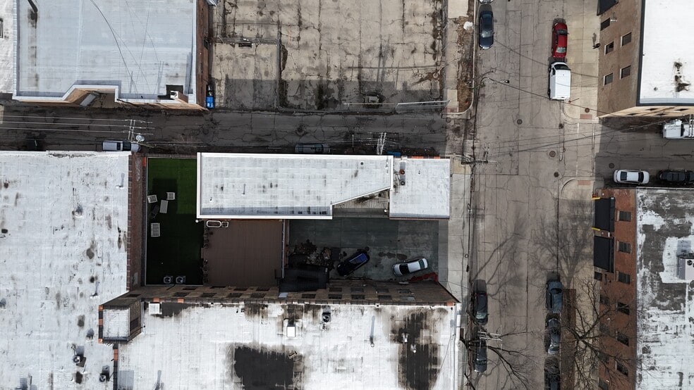 More Photos Of 456 N Leavitt St, Chicago Warehouse For Sale