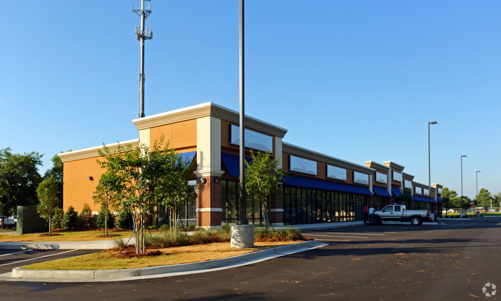 Primary Photo Of 350 N Broad St, Mobile Storefront For Lease