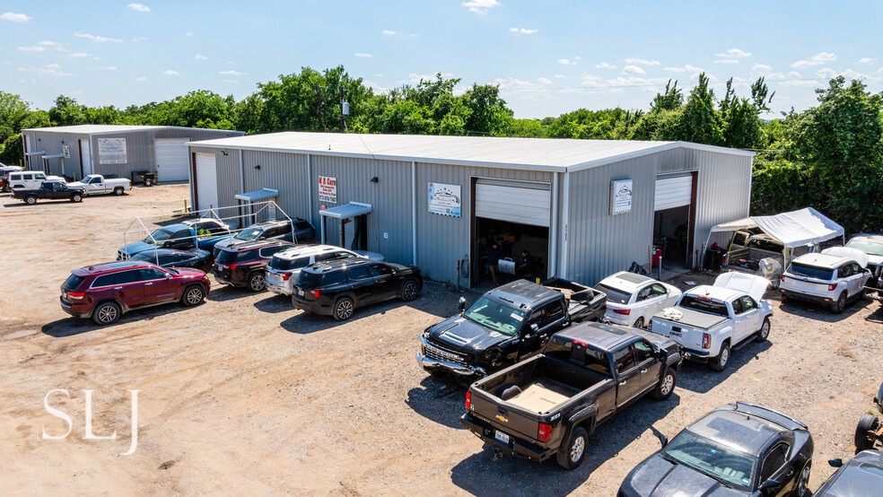 More Photos Of 5160-5172 Lemons Rd, Fort Worth Warehouse For Sale