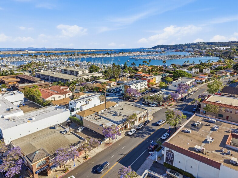 More Photos Of 1051-1065 Rosecrans St, San Diego Storefront Retail Residential For Sale