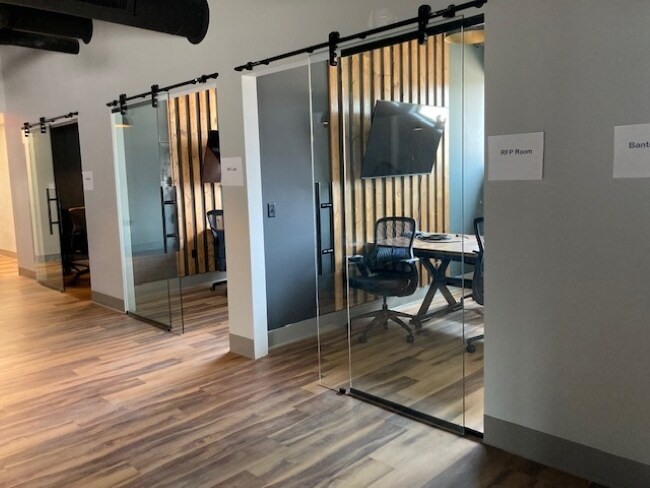 More Photos Of 216 N Main St, Columbia General Retail For Sale