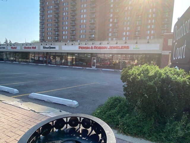 More Photos Of 20-40 S Dunton Ave, Arlington Heights Unknown For Lease