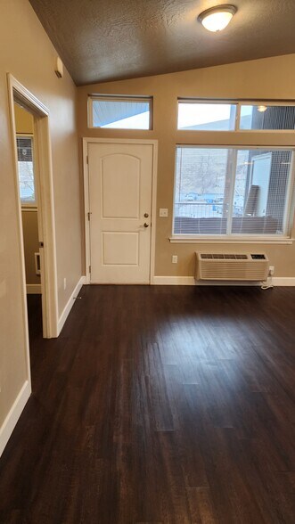 More Photos Of 819 Charlo St, Missoula Apartments For Sale