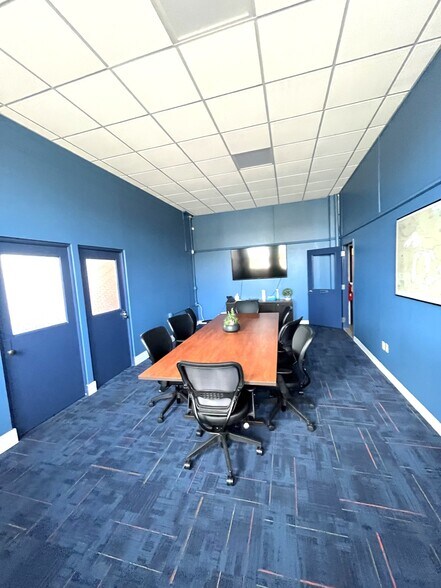 More Photos Of 24800 Lakeland Blvd, Euclid Industrial For Sale
