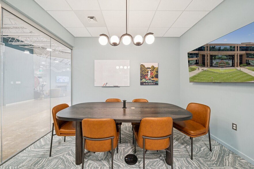 More Photos Of 4101 Cox Rd, Glen Allen Coworking Space