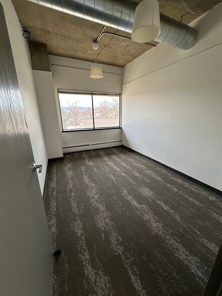More Photos Of 5335 W 48th Ave, Denver Office For Lease