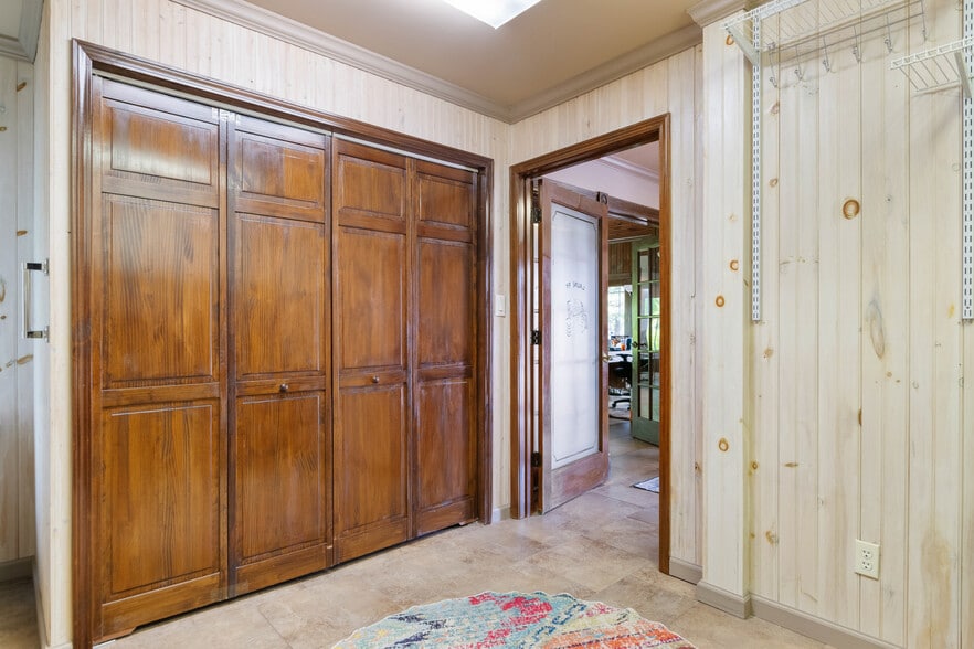 More Photos Of 639 Tower St, Tazewell Specialty For Sale