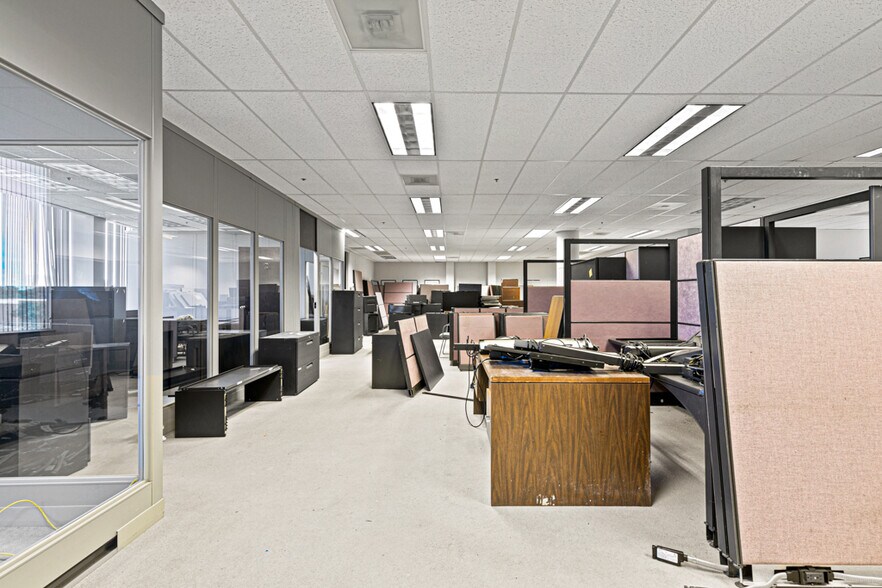 More Photos Of 601 S Sanden Blvd, Wylie Medical For Lease