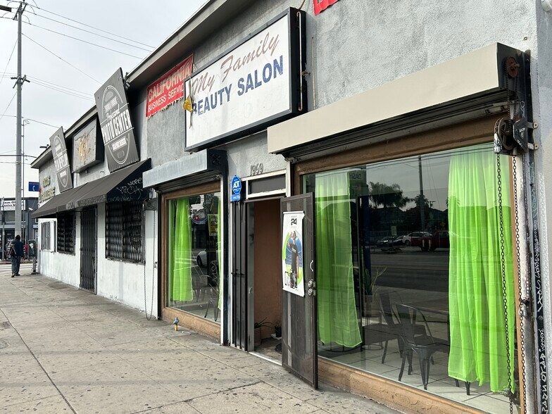 More Photos Of 1959-1965 S San Pedro St, Los Angeles Storefront For Sale