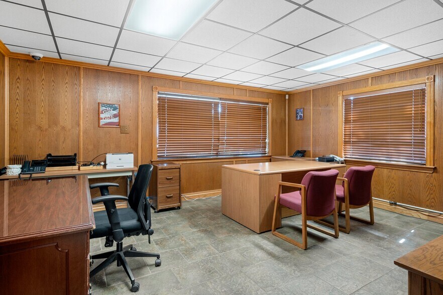 More Photos Of 62 Highway 40 W, Inglis Medical For Sale