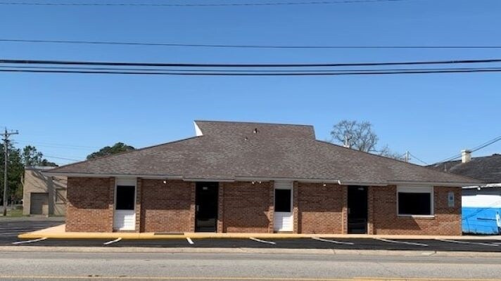 Primary Photo Of 2300 N Pine St, Lumberton Office For Lease