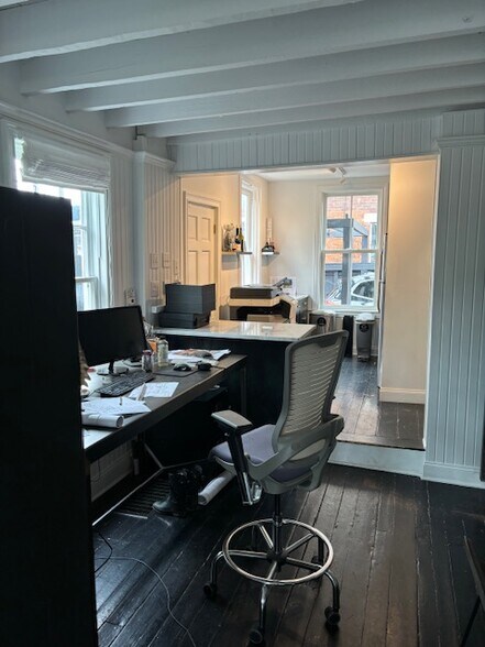 More Photos Of 503 City Park Ave, Columbus Freestanding For Sale