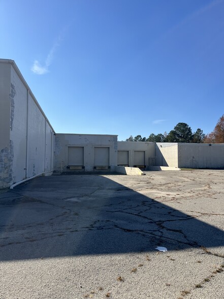 Primary Photo Of 2400 Cox Rd, Lumberton Industrial For Sale