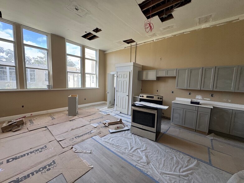 More Photos Of 340 N Boston Ave, Deland Apartments For Sale