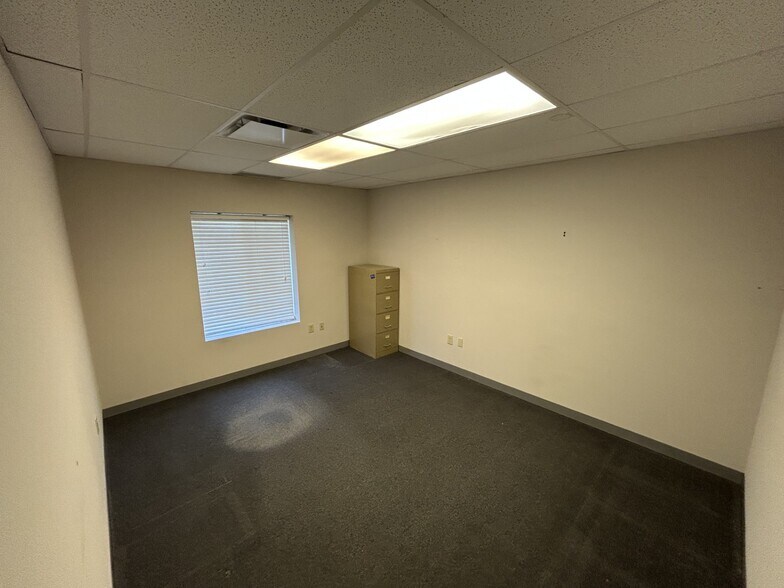 More Photos Of 10155 Gottschalk Pky, Auburn Twp Light Manufacturing For Lease