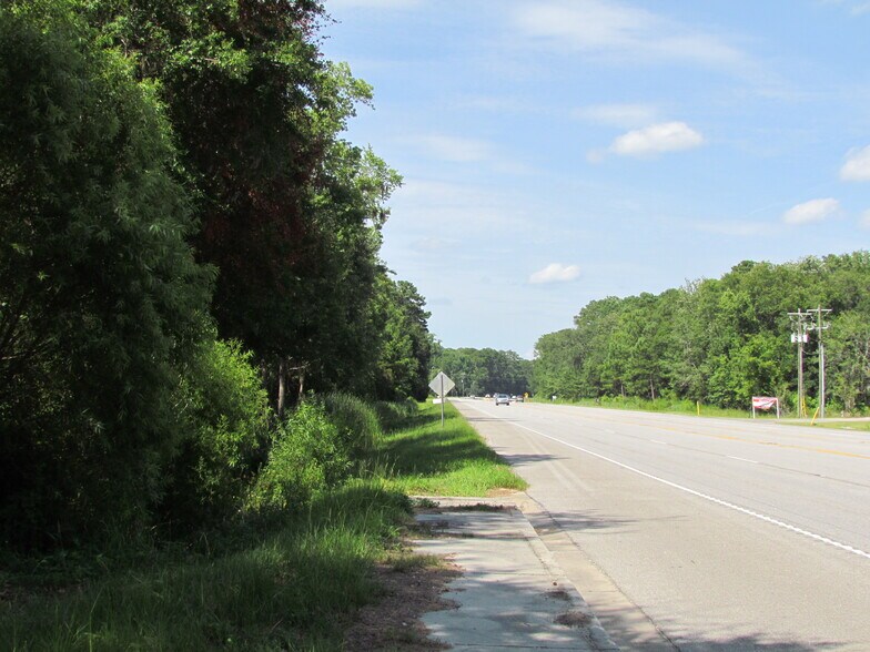 More Photos Of 590 Robert Smalls Pkwy, Beaufort Land For Sale