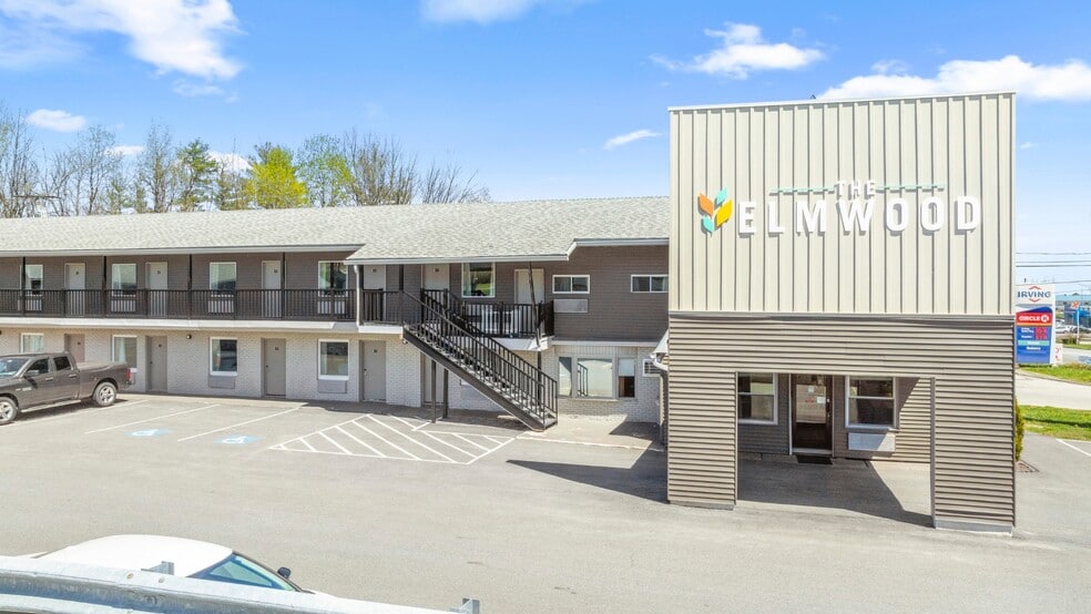 Primary Photo Of 455 Kennedy Memorial Dr, Waterville Hotel For Sale
