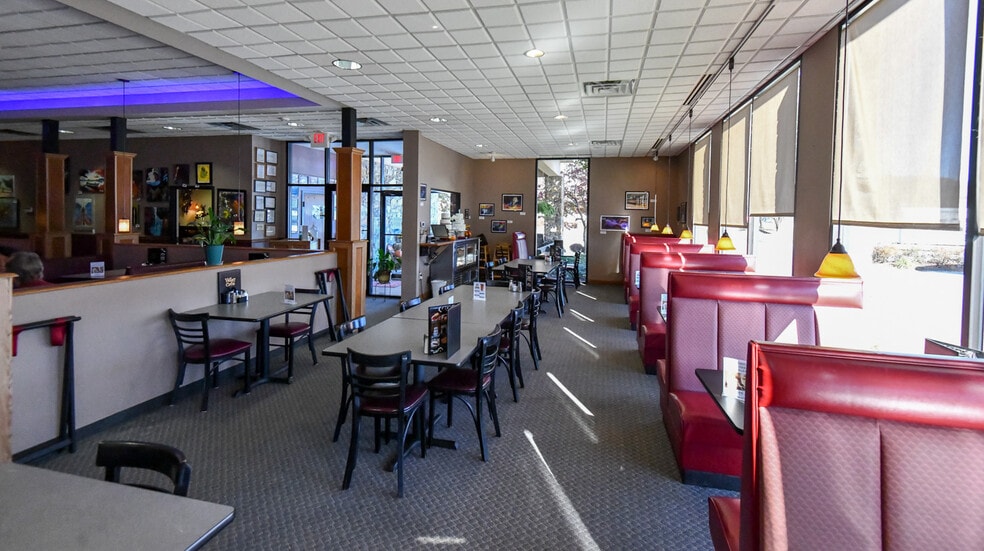 More Photos Of 7099 N Hwy 441, Dillard Restaurant For Sale